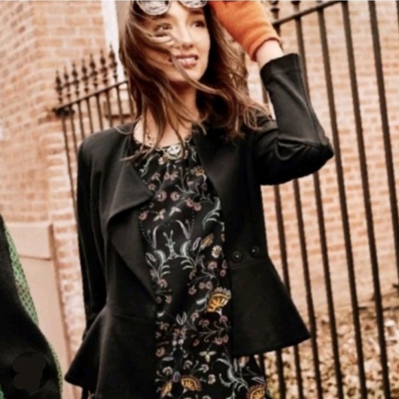 Cabi Agency Double Snap Front Peplum Ponte Blazer Jacket  #3549 Size 4 - Picture 11 of 16